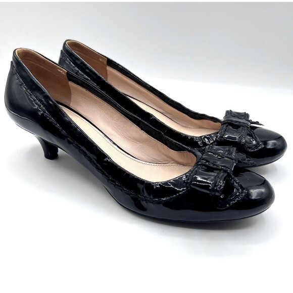 Prada Black Patent Leather Heels - Picture 1 of 16